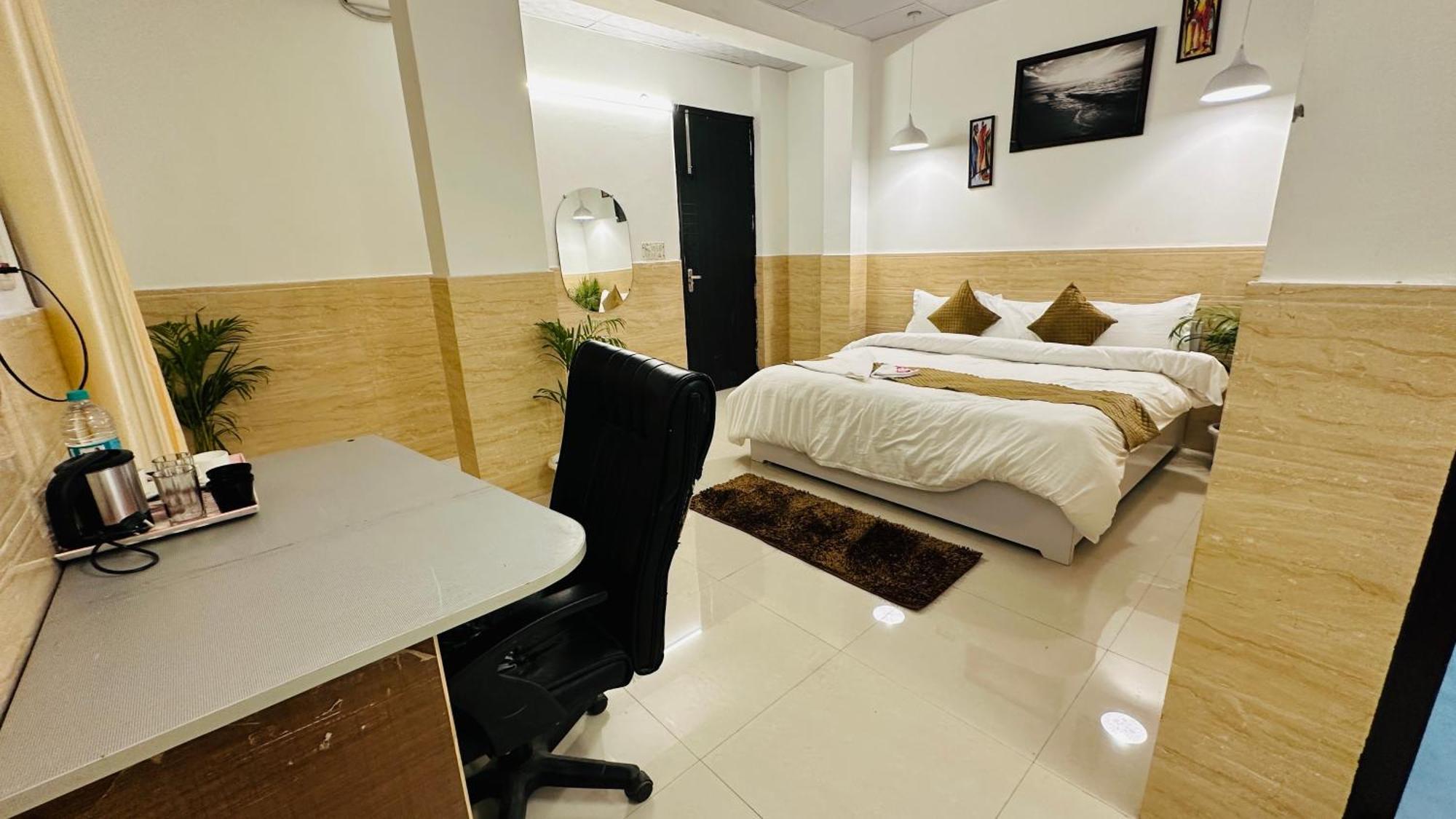Hotel Relax In - Noida Sector 18 Exterior foto